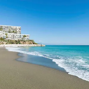 https://la-carihuela-apartamento-primera-linea-de-torremolinos.1costadelsol.com