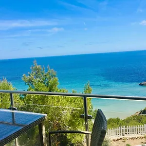 https://apartamentos-aguas-blancas.ibizaislandhotels.net